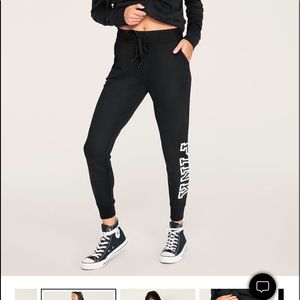 Victoria secret leggings and joggers size XL